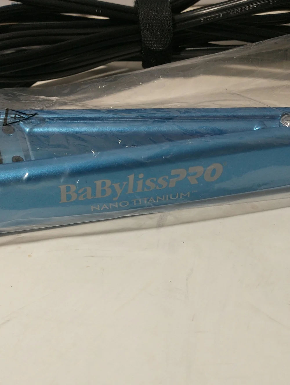 NEW BaByliss Pro Nano Titanium Ultra Thin Flat Iron, 450° F, 1